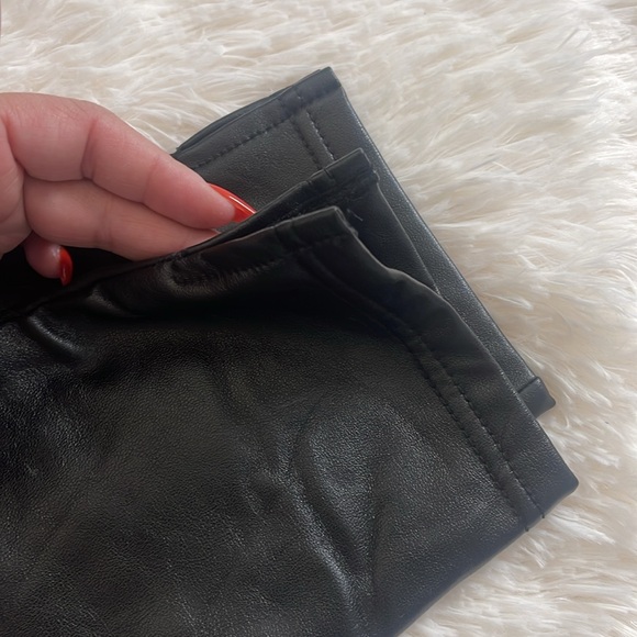 Leatherette Warm Pants/ Leggings - Picture 4 of 4
